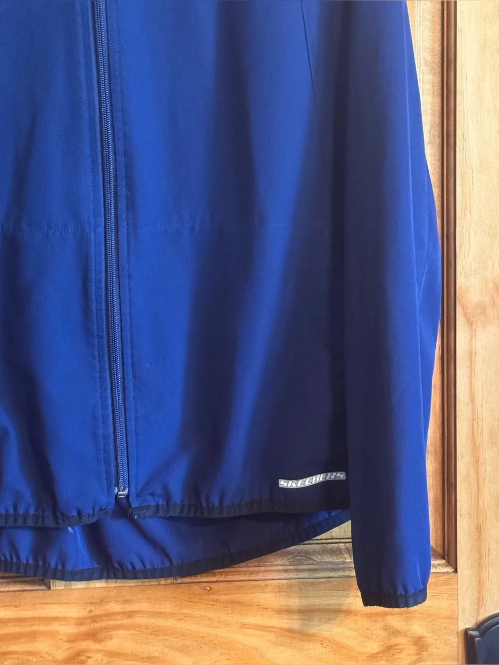 Skechers women’s Navy Blue Full-Zip scrub Jacket